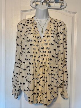Maeve Horse Print Blouse – Anthropologie – Size 10 (Fits Like Small)